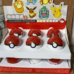 Palm size wonders Pokémon single blind box ball unopened